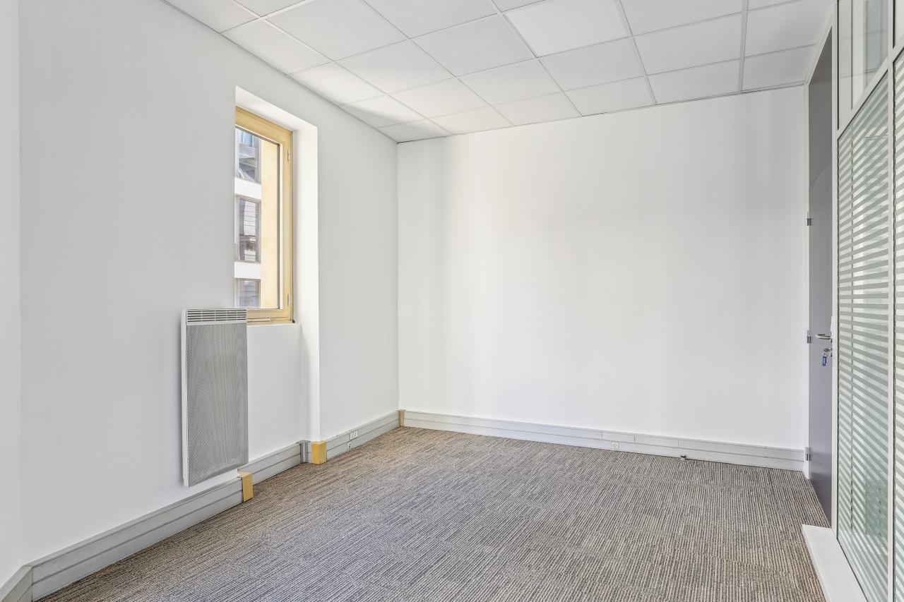 Bureau Paris 94m² Location bureau Paris OLBUR2201483 6